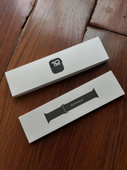 Series 10 Smartwatch with Dual Straps – Premium Replica, Now Available!