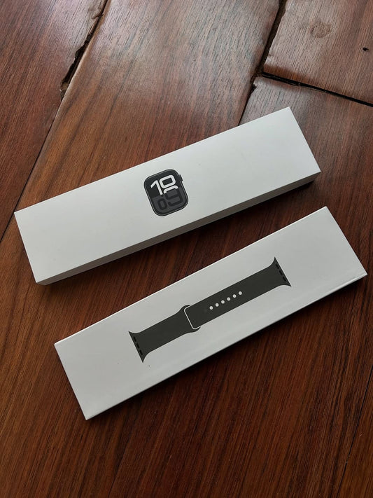 Series 10 Smartwatch with Dual Straps – Premium Replica, Now Available!